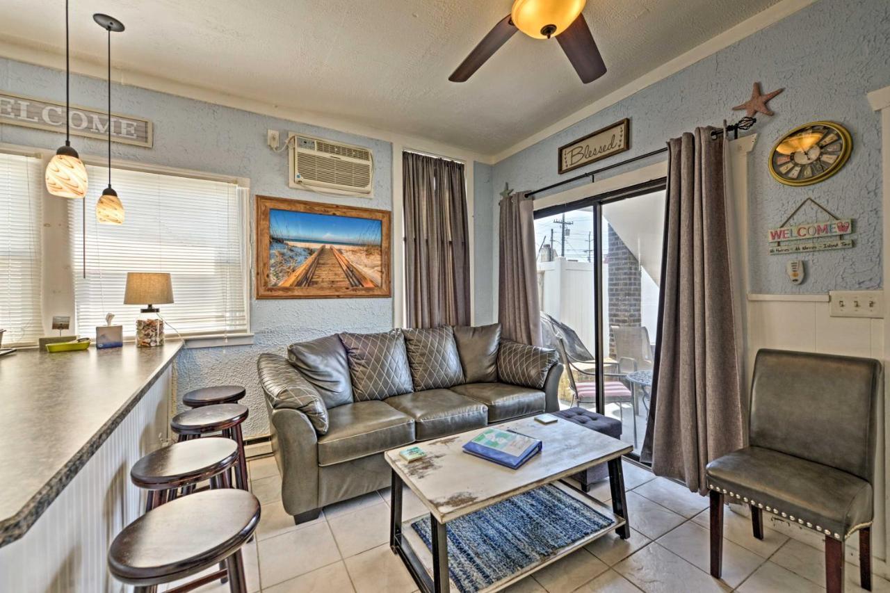 Walk To Beach Coastal Brigantine Condo With Patio! Bagian luar foto